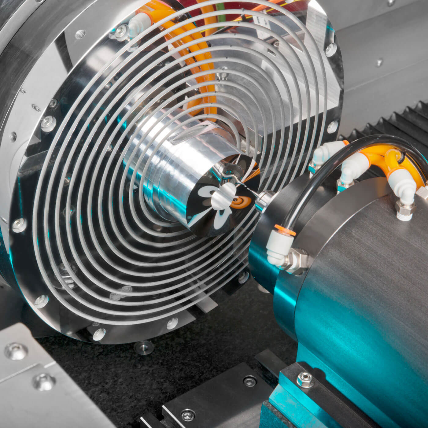 Ultra Precision - Milling- Schneider Optical Machines